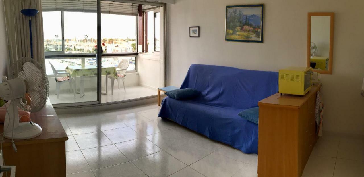 Apartment Face Au Port
