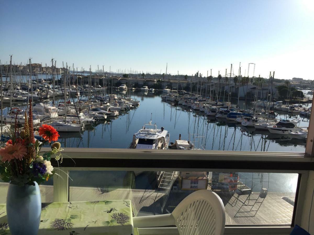 Face Au Port *