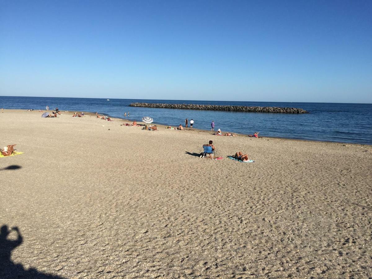 Face Au Port Apartment Agde